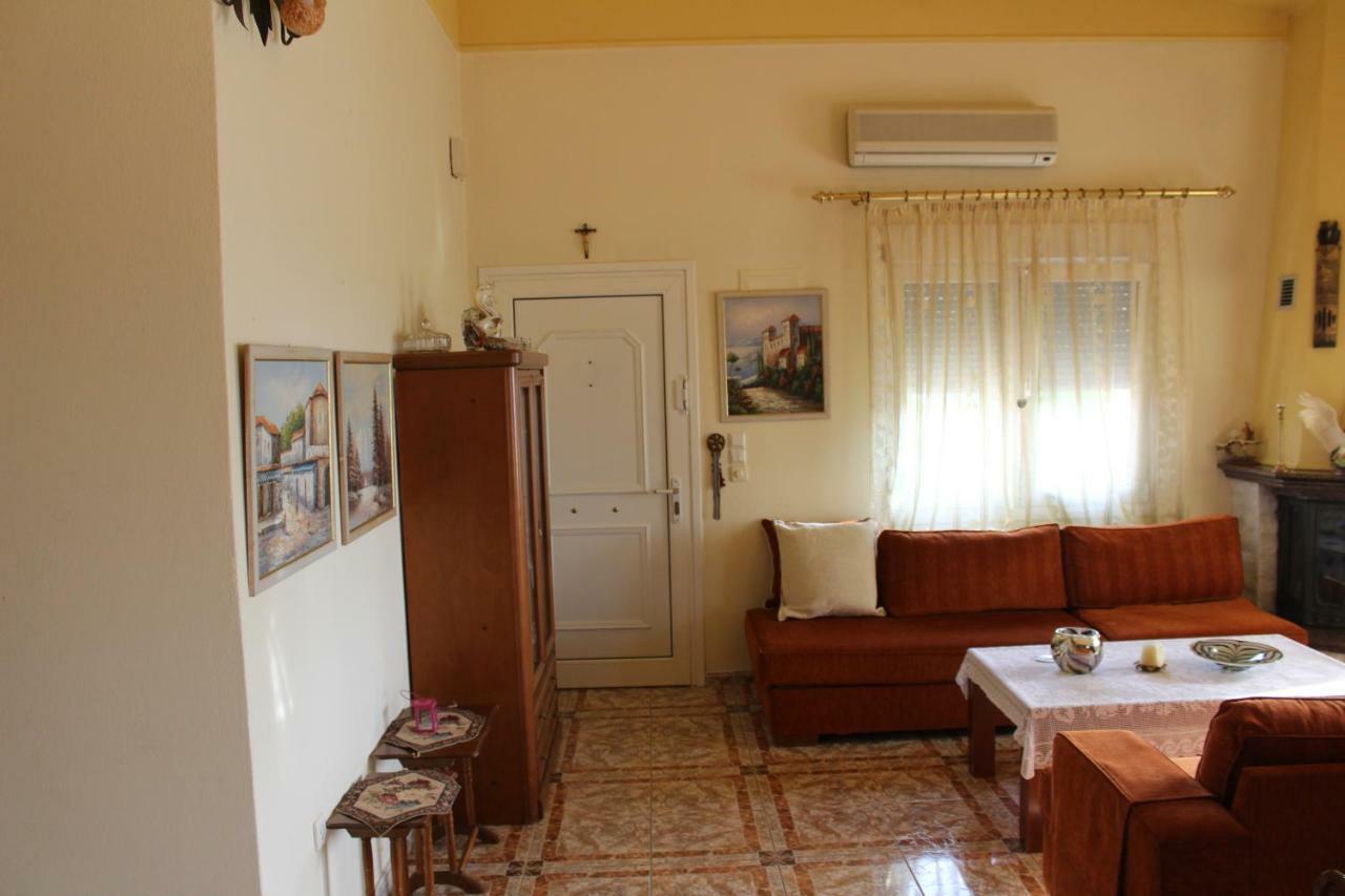Maria'S Guesthouse Keramoti  Exterior photo