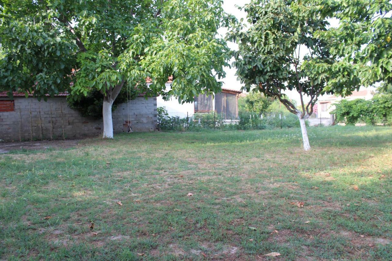 Maria'S Guesthouse Keramoti  Exterior photo